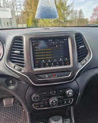 Jeep Cherokee cena 96000 przebieg: 72000, rok produkcji 2019 z Katowice małe 352